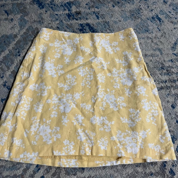 Abercrombie & fitch yellow linen skirt Xsmall - Picture 2 of 4